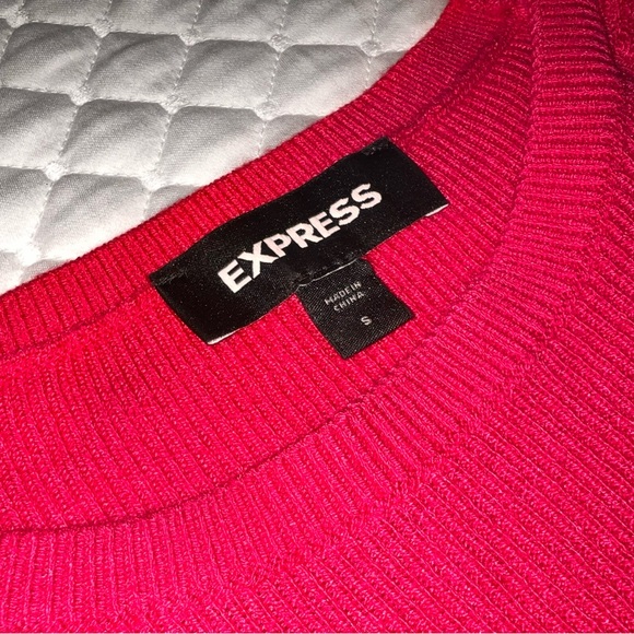 Red blouse - Picture 2 of 2